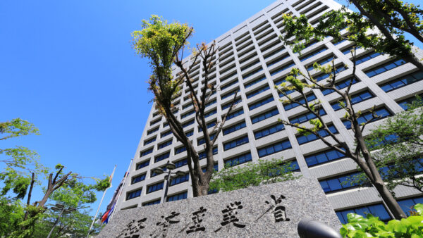 経済産業省で発表された、固定価格買取制度（FIT）見直しのポイントとは？